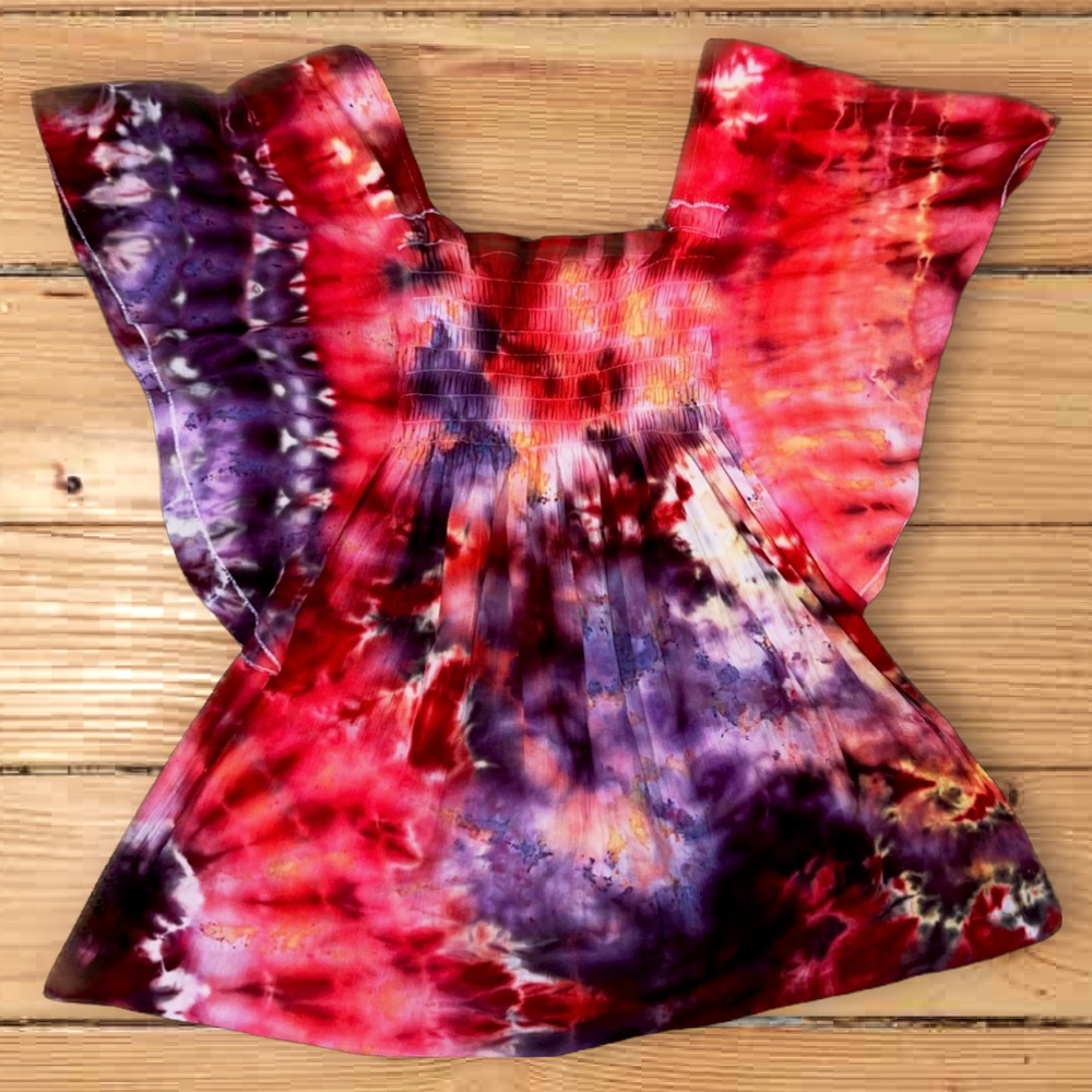 Flutter Sleeve Ice Tie-Dye
